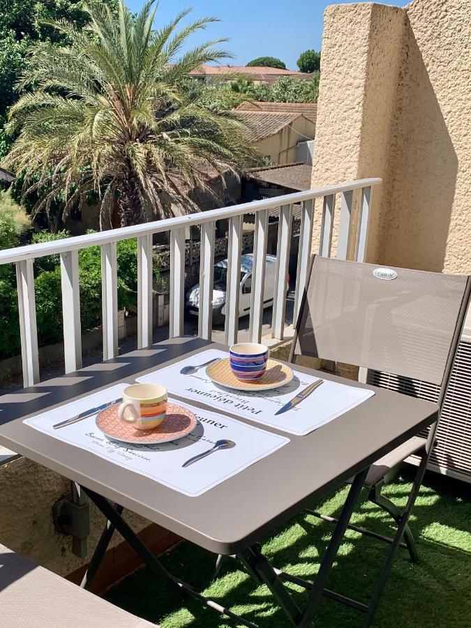 11 Le Tadorne Apartment Aigues-Mortes Exterior photo