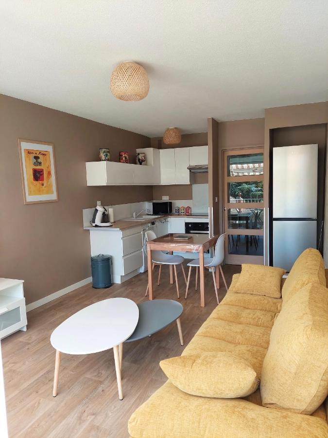 11 Le Tadorne Apartment Aigues-Mortes Exterior photo